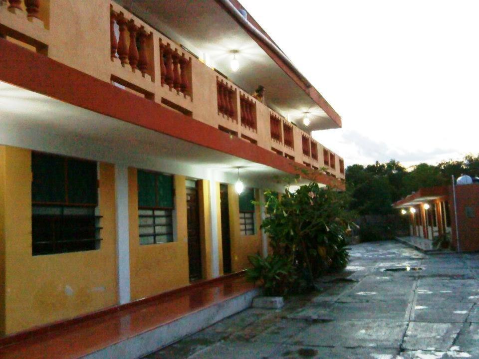 ואיאדוליד Hotel Posada Osorio מראה חיצוני תמונה
